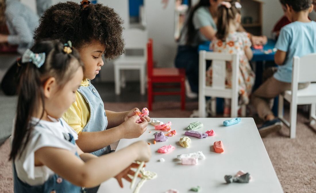 Quatro em cada dez: o Congresso discute por que a creche não chega